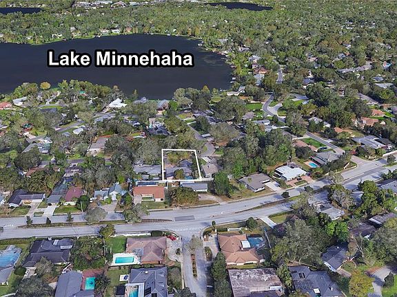 2nd image of 24 Minnehaha Cir