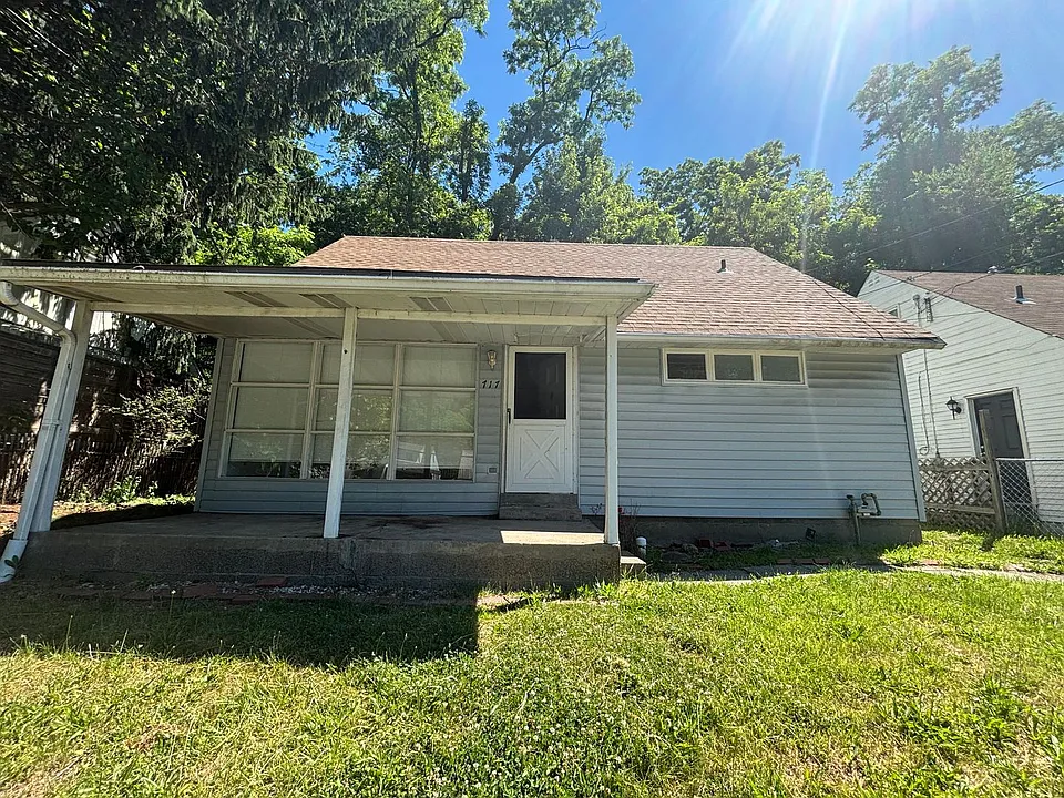 717 Jefferson Rd