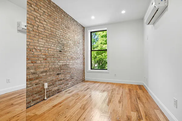 Rented by Weichert Properties - NYC | media 12