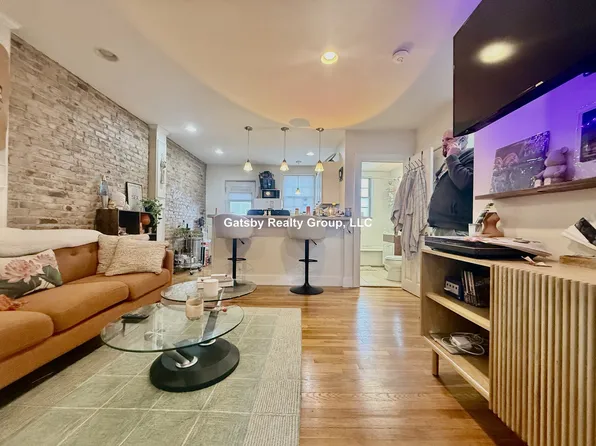 295 Spring Street Ext APT 4, Medford, MA 02155