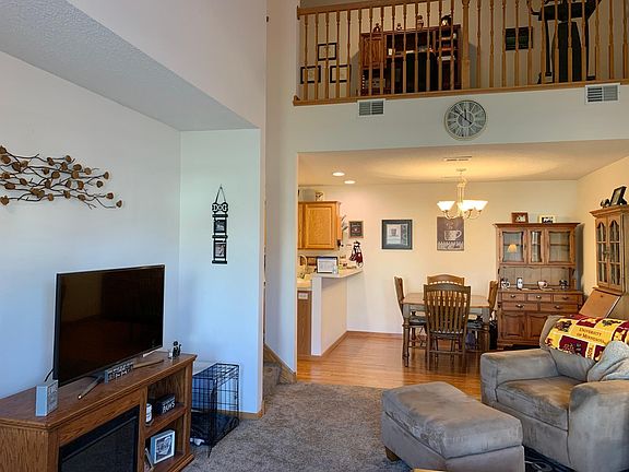 5th image of 17054 Eagleview Way #87