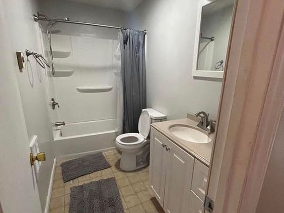 5th image of 7609 Belspring Rd