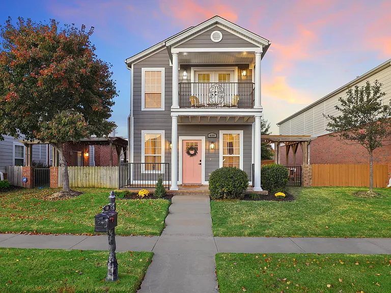 4198 W Bradstreet Ln — Photo 1