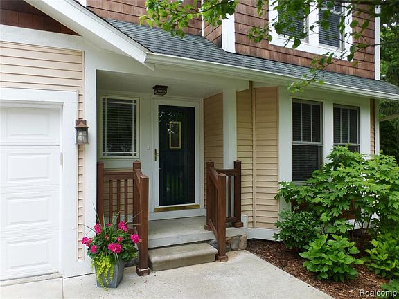 3rd image of 270 Ashley Way #1