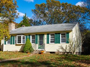 102 Long Hill Rd, Clinton, CT 06413