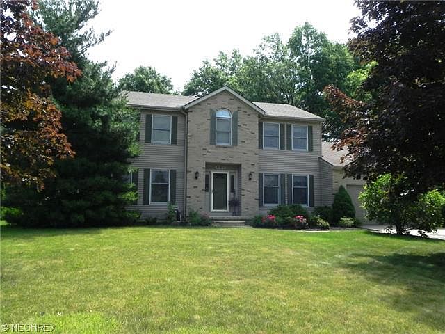 1st image of 801 Quail Hollow Cir