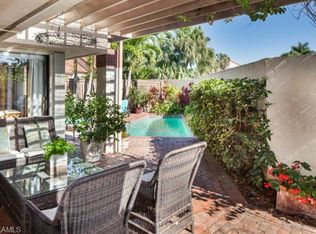 508 Bay Villas Ln, Naples, FL 34108