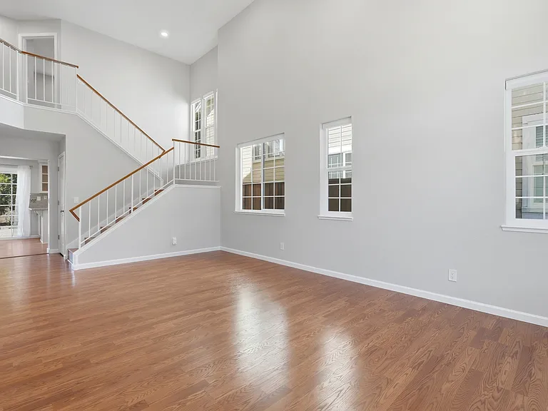 1517 David Ln — Photo 6