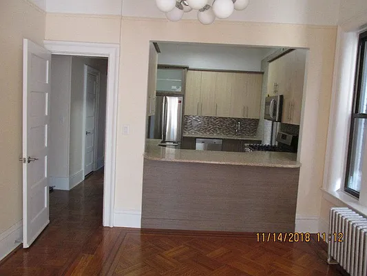 Rented by Windsor Homes Realty Corp | media 6