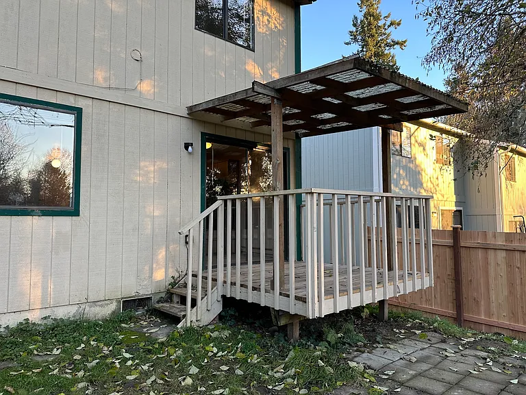 Lybarger St SE — Photo 27
