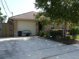5248 Hearst St, Metairie, LA 70001