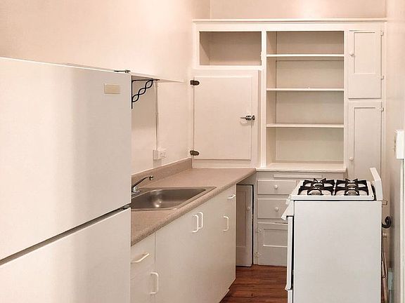 2nd image of 1730 N Edgemont St #408