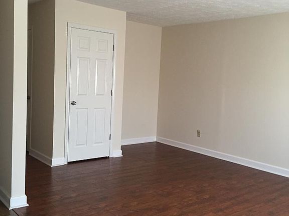 2nd image of 1720 McGregor Ct APT G