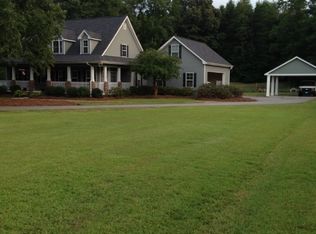 1610 Aqua Rd, Madison, GA 30650