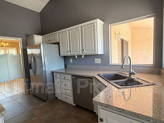 5th image of 14735 W Buttonwood Dr