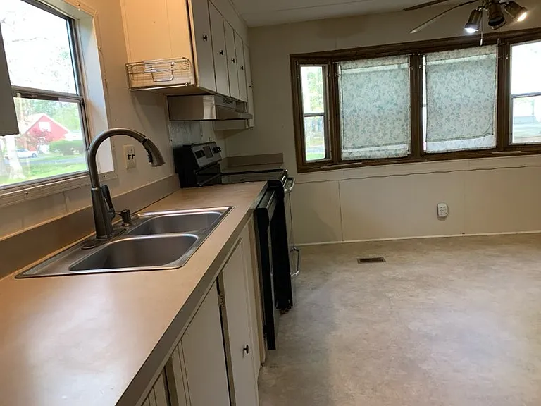 33403 Oak Street Ext — Photo 8