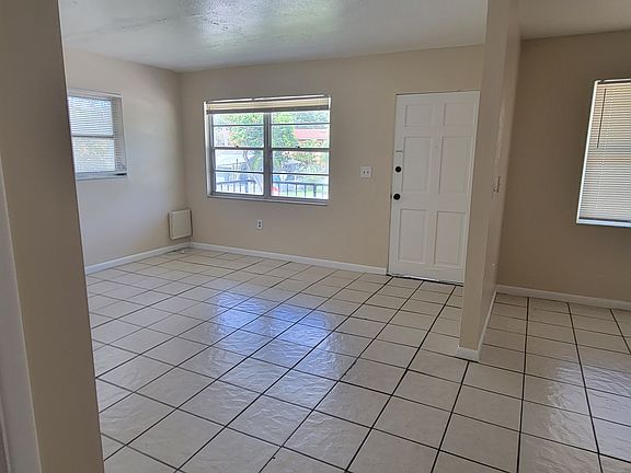 2nd image of 506 Gillespie Ave #506