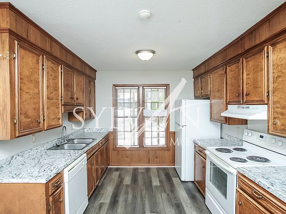 5th image of 517 Vega Dr