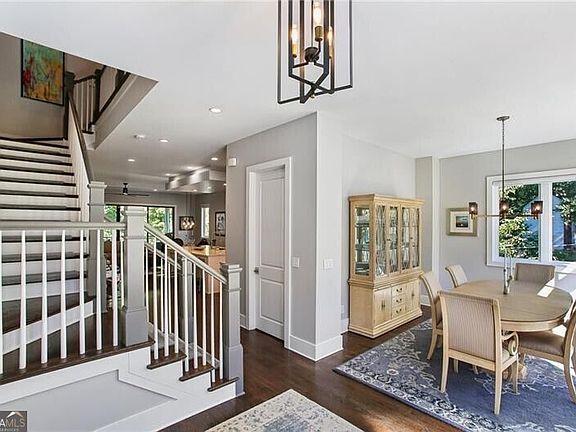 3rd image of 3000 Hermance Dr