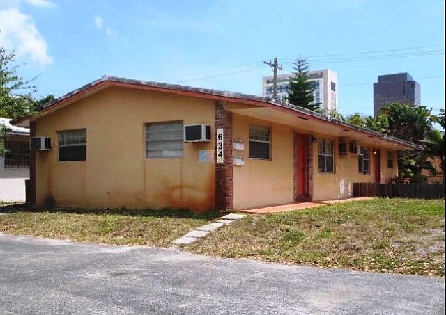 Building Photo 4