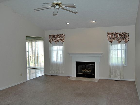 2nd image of 4058 Southampton Dr