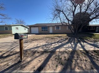 613 S Hemlock Ave, Roswell, NM 88203