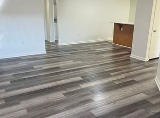 106 Collegiate Ct APT 20, Blacksburg, VA 24060