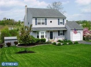 31 Lamberts Ln, Coatesville, PA 19320