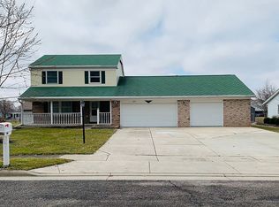 1525 Edgewood Dr, Bucyrus, OH