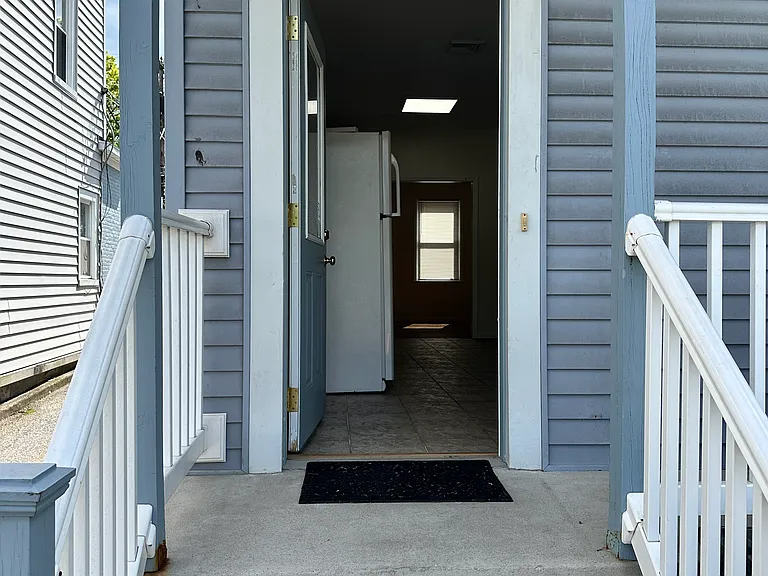 127 Mill St — Photo 10