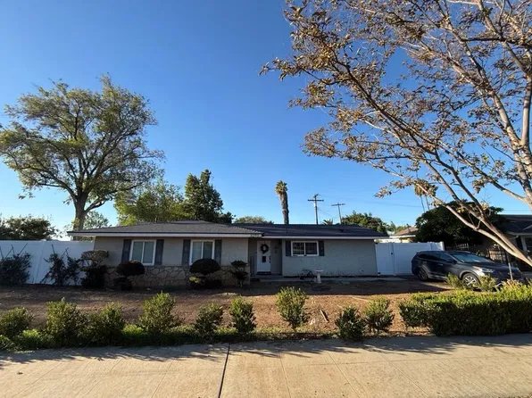 6293 Belhaven Pl, Riverside, CA 92506