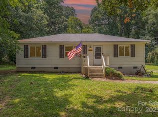 6013 Dudley Rd, Monroe, NC 28112