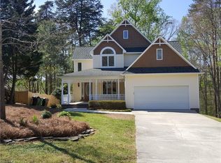 3009 Rivercross Dr, High Point, NC 27265