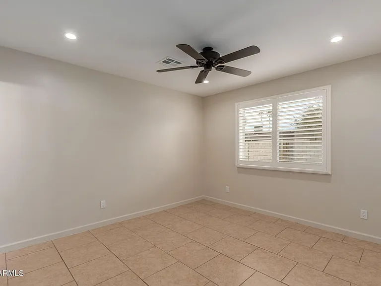 1628 E Del Rio Dr — Photo 21