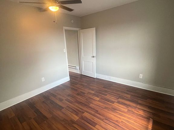 3rd image of 737 Allegheny River Blvd APT 4
