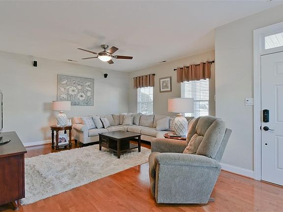 4th image of 4505 Totteridge Ln