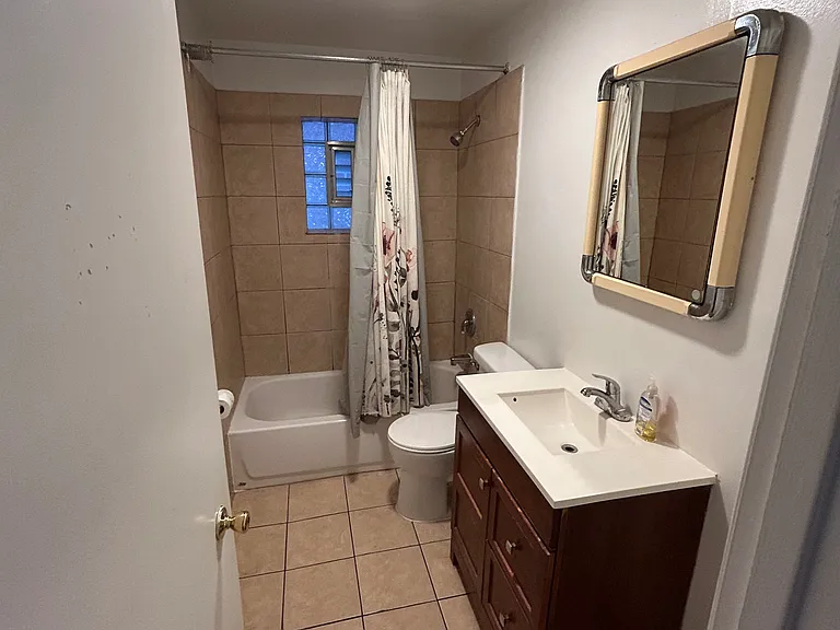 2246 W Taylor St #2-B — Photo 5