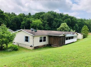 33 Watson Ln, Ripley, WV 25271