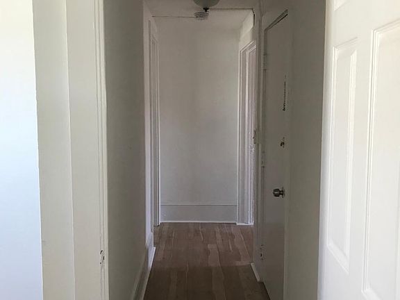 5th image of 19 S Hollywood Ave APT 2