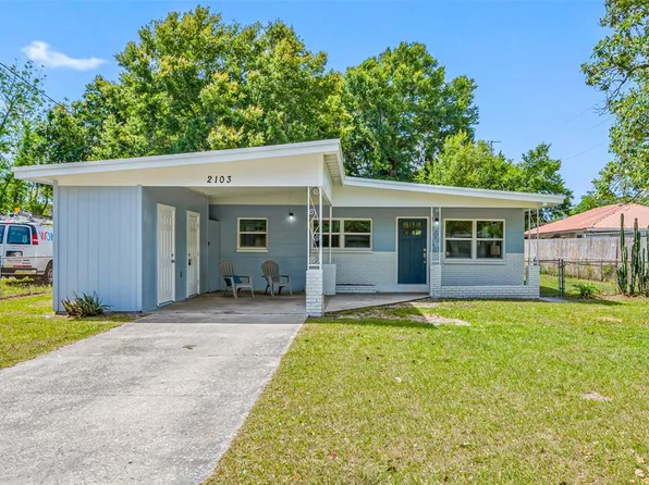 2103 E Bougainvillea Ave, Tampa, FL 33612