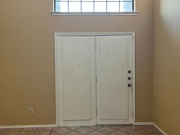 3rd image of 3500 E Park Blvd APT 103