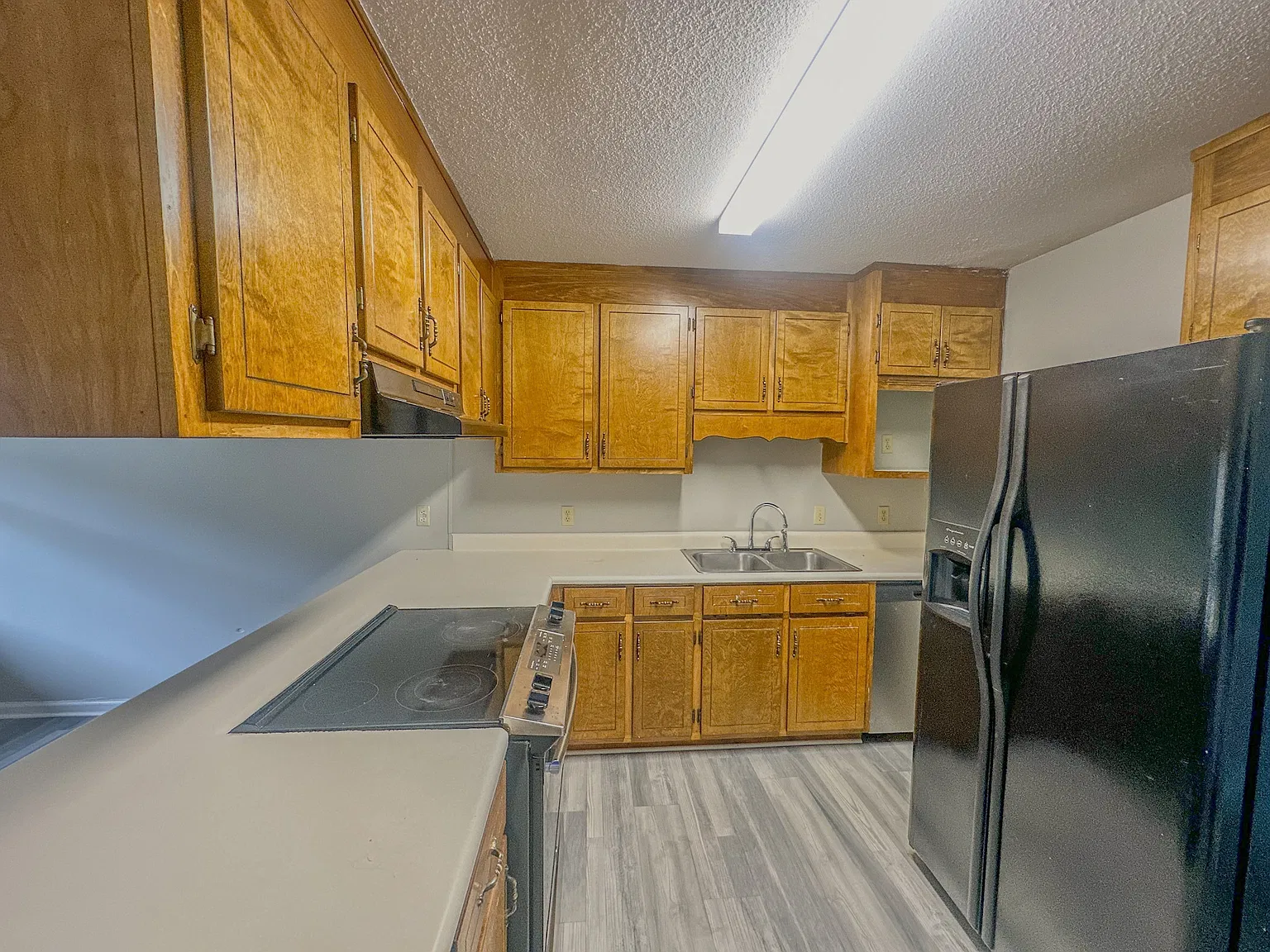 1534 Woodard Drive - Apt B — Photo 3