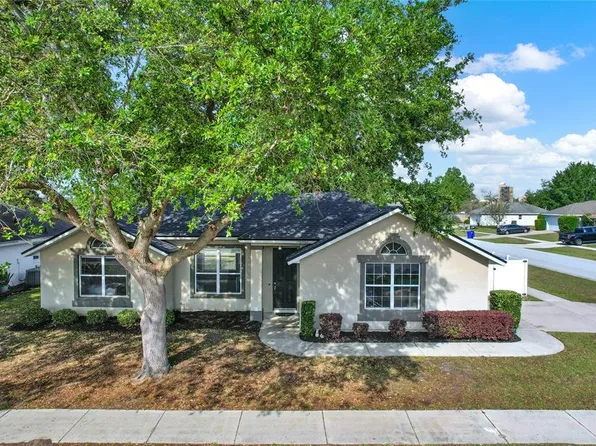1313 Lake Idamere Blvd, Tavares, FL 32778