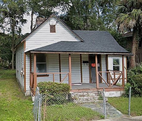 1st image of 1471 W 6th St