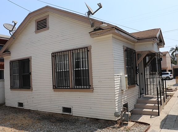 2nd image of 7110 Malabar St #7110A