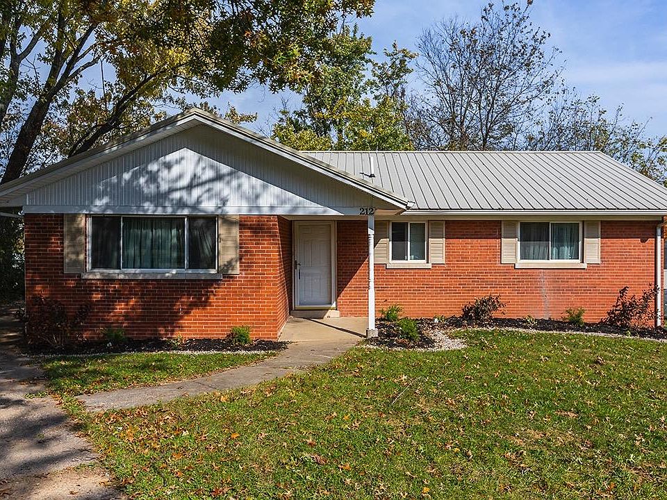1st image of 212 Forest Ct