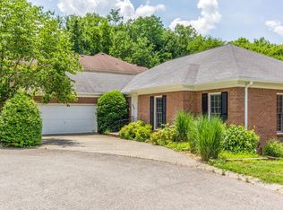 524 Stratford Ct, Franklin, TN 37069