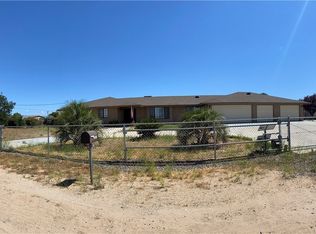 15511 Sycamore St, Hesperia, CA 92345
