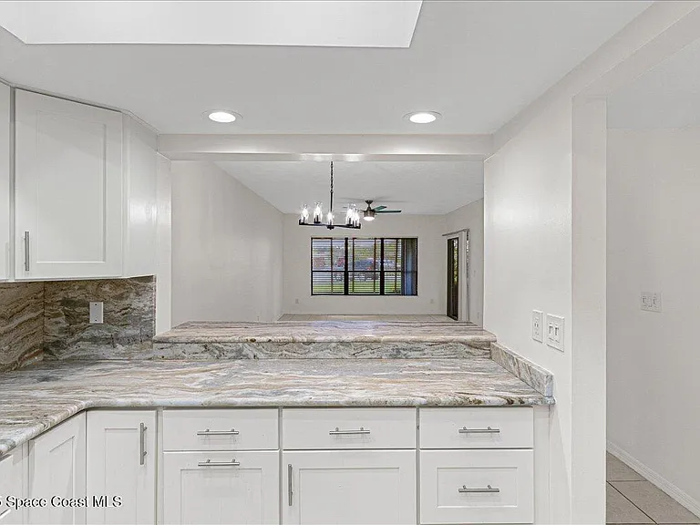 6165 S Mirror Lake Dr #103 — Photo 15