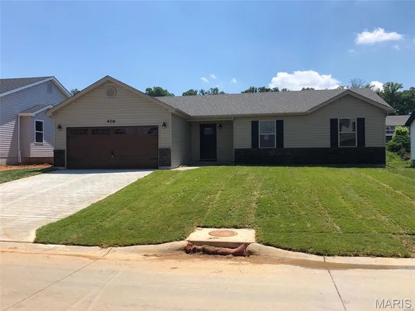 28551 Shallow Waters Rd, Warrenton, MO 63383